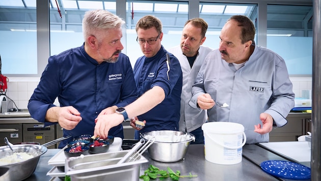 Mit den Granden der Lufthansa wurde über zwei Jahre ein Konzept für kulinarische Höhenfluge an ...