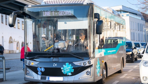 Bis zu 1700 Fahrgäste nutzen jeden Tag die elektrischen Stadtbusse.