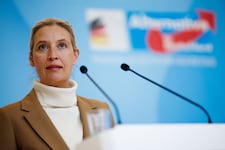 AfD-Chefin Alice Weidel lobt den „Mut der Unternehmer“, die nun offenbar vermehrt das Gespräch ...