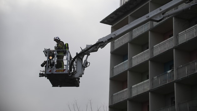 Die Grazer Berufsfeuerwehr hatte den Brand rasch im Griff.