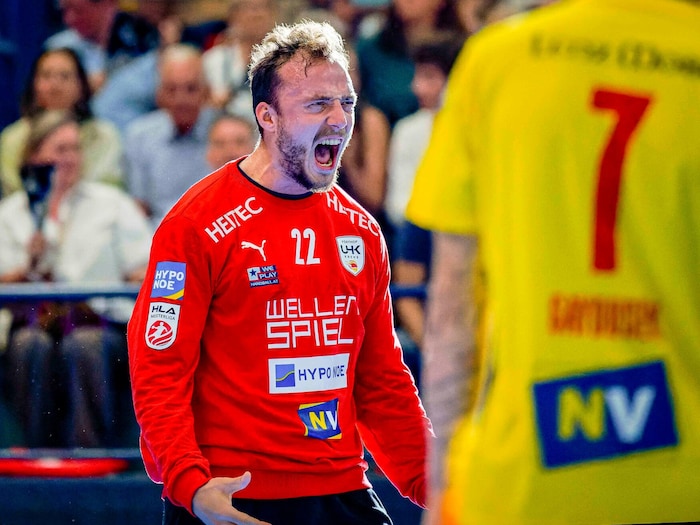 Krems baut wieder auf Top-Keeper Domevscek.