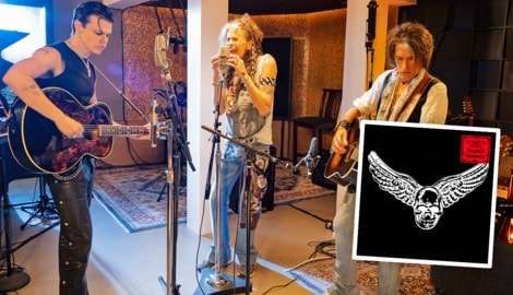 Yungblud, Steven Tyler und Joy Perry (v.l.) im Studio, um gemeinsam die überraschende EP „One ...