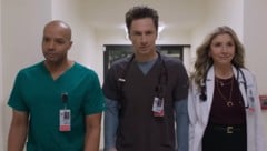 Im ersten Trailer sind die „Scrubs“-Stars Zach Braff (Mitte) sowie Donald Faison und Sarah ...