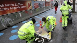 Radler und Scooterfahrer müssen auf der Mariahilfer Straße ab sofort langsamer fahren.