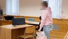 Die 25-Jährige beim Prozess am Landesgericht Krems. Sie bekannte sich nicht schuldig.