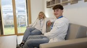 Lena Mühlbacher (18) und Lukas Fuka (18) machen bei der Voest in Kapfenberg die Lehre für ...