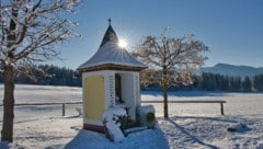 Eine Winterlandschaft, wie sie malerischer nicht sein könnte!