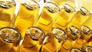 In Parndorf warten noch Zehntausende A-Nobis-Flaschen auf einen neuen Besitzer.