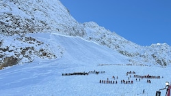 Das Unglück ereignete sich im Bereich der Daunscharte, das Gelände wurde von Rettungskräften ...