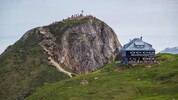 Die Alpenvereins-Hütte am Eisenerzer Reichenstein wurde 1898 zum ersten Mal eröffnet. Jetzt ist ...