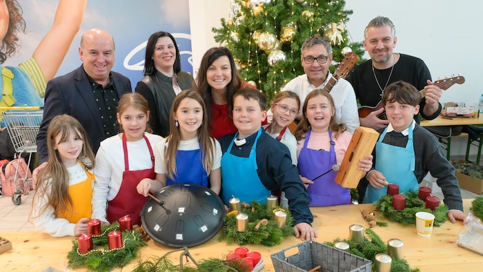 Die Volksschule Lind ob Velden besuchte mit 22 Kindern den Südpark und bastelte wahre ...