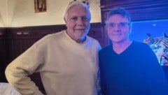 Feuerten gemeinsam ihren Bruder an: Peter (li.) und Walter Stadler.