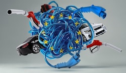 Seit Donnerstag ist klar: Die EU-Kommission rudert beim beschlossenen Verbrenner-Verbot zurück.