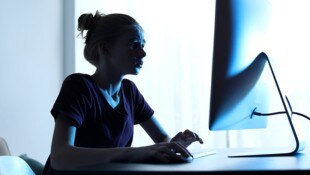 Das pädokriminelle Netzwerk „Com“ treibt weiterhin sein Unwesen.