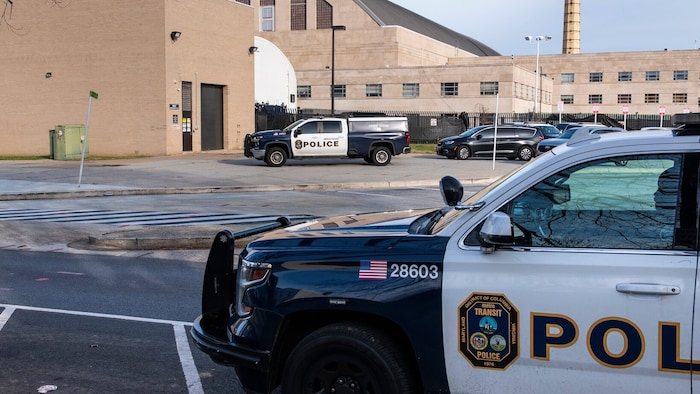Am Mittwoch hat ein Schütze auf zwei Nationalgardisten geschossen und sie lebensgefährlich ...