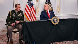 US-Präsident Donald Trump verkündet den Tod von Sarah Beckstrom. Der Mann kämpfe weiter um sein ...