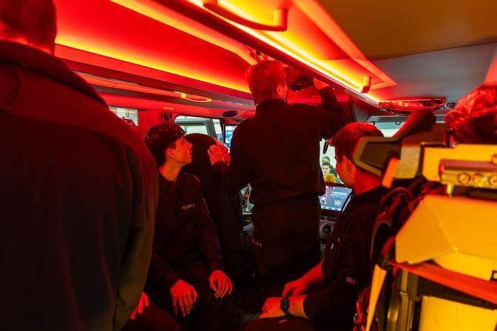 Die Innenausstattung wurde an die Bedürfnisse der Einsatzmannschaft angepasst.