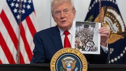 Migranten, die „den inneren Frieden untergraben“, solle die Staatsbürgerschaft entzogen werden, ...