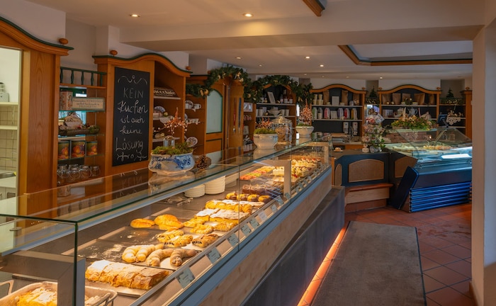 Das Tortenparadies hat nach dem Umbau wieder offen.