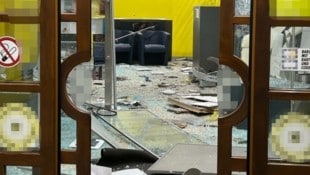 Die Filiale wurde massiv in Mitleidenschaft gezogen.