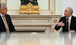 Von links: Ungarns Ministerpräsident Viktor Orbán und Russlands Präsident Wladimir Putin