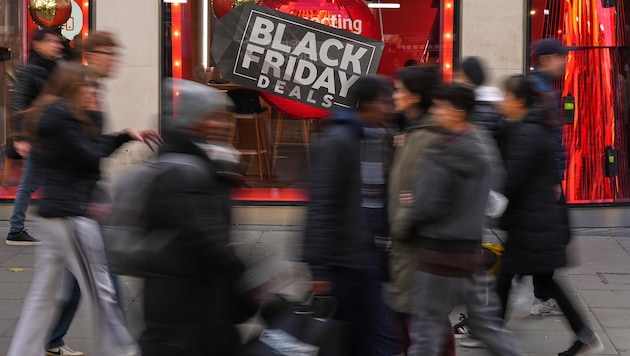 Auch im stationären Handel tummeln sich viele Kunden.