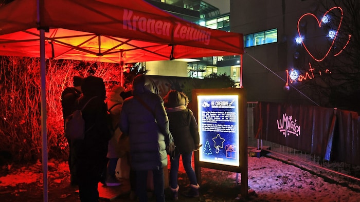 Bei Groß und Klein besonders beliebt ist die neue Zeichenstation, bei der das eigene Kunstwerk ...