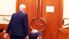 Steiner verließ den Saal vor der Abstimmung.