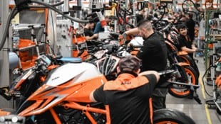 Die Produktion in Mattighofen läuft im Einschichtbetrieb.