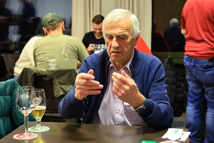 Unternehmer-Legende Toni Rieder war nach drei Auftaktniederlagen etwas konsterniert.