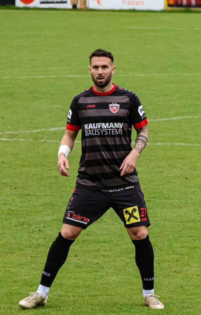 Mittlerweile ist Lukas Katnik Spielertrainer in Bizau.