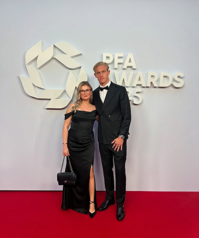 Christoph und Ehefrau Lara erwarten Zuwachs ...