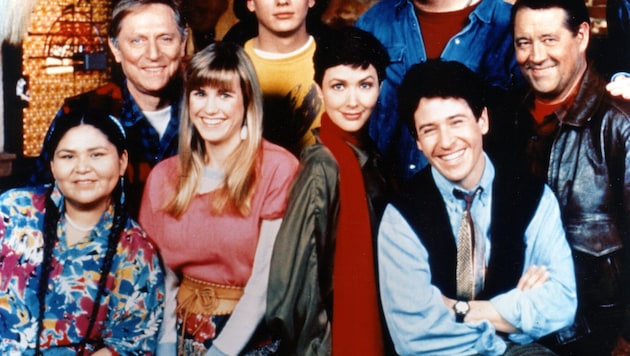 Elaine Miles, ganz links im Bild, wurde durch die Serie „Ausgerechnet Alaska bekannt“. Jetzt hat ...