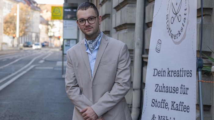 Mario Matanovic von der Stoffwerkstatt.