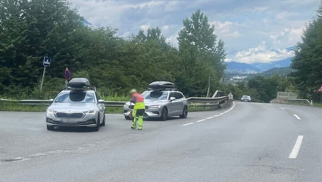 „Bitte umdrehen!“ An dieses Gebot der Hilfsorgane halten sich aber nicht alle, wie sich zeigt.