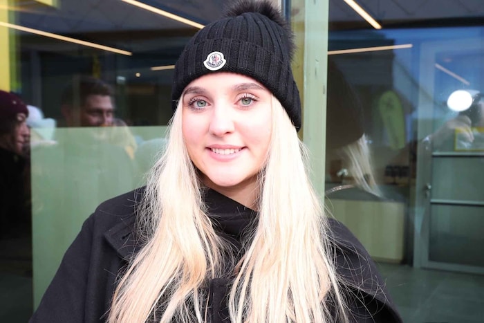 Natalie Parsch, Neufeld: „Für gewöhnlich kaufe ich Geschenke für meine Lieben erst kurz vor dem ...