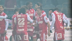 Der GAK bejubelt den zweiten Bundesliga-Sieg in Folge.