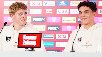 U17-WM-Torschützenkönig Johannes Moser (li.) und ÖFB-Kapitän Jakob Pokorny