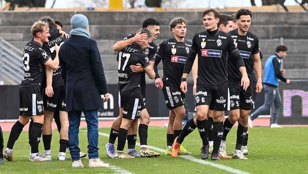 Schwarz-Weiß Bregenz hat Grund zum Jubeln.