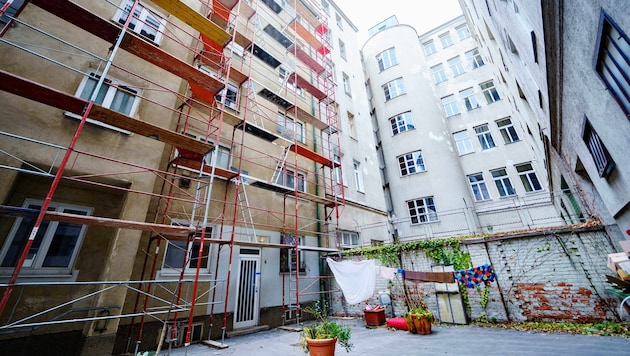In der Parterrewohnung im Innenhof des Hauses im Wiener Karmeliterviertel kam es zur Bluttat.