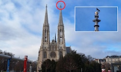 Palästina-Fahnen auf der Votivkirche und auf den Straßen – und das zum ersten Adventwochenende.