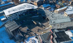 Die imposante Konzertarena am Fuße der Planai ist beinahe schon fertiggestellt.