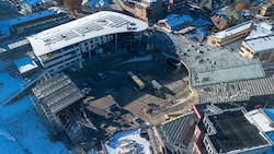 Die imposante Konzertarena am Fuße der Planai ist beinahe schon fertiggestellt.