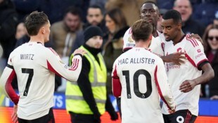 Alexander Isak bejubelte sein erstes Saisontor in der Liga für Liverpool.