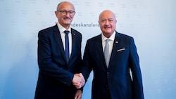 Tirols LH Anton Mattle traf am Freitag bei den Verhandlungen zum Stabilitätspakt mit ...