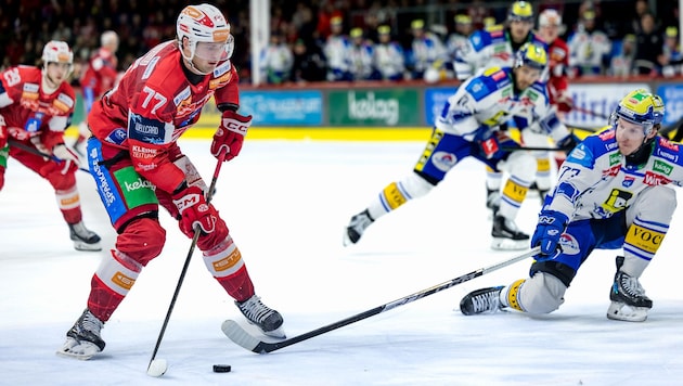 Mathias From (li.) war der herausragende Akteur bei den Rotjacken im Derby gegen den VSV.