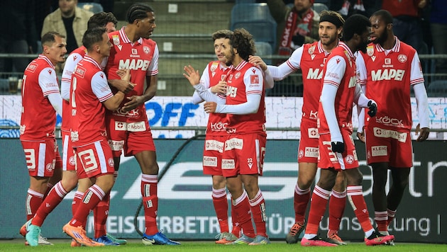 Ramiz Harakate (Mi.) ist in der Offensive des GAK die neue Waffe.