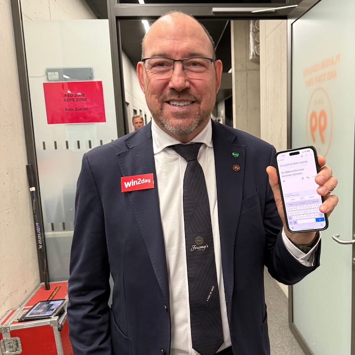 Trainer Lacroix versuchte auf Deutsch zu antworten