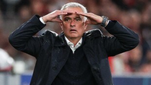 Jose Mourinho hat seinen Blick in Richtung München gerichtet. 