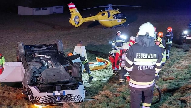 Die fünf Insassen wurden teils schwer verletzt.